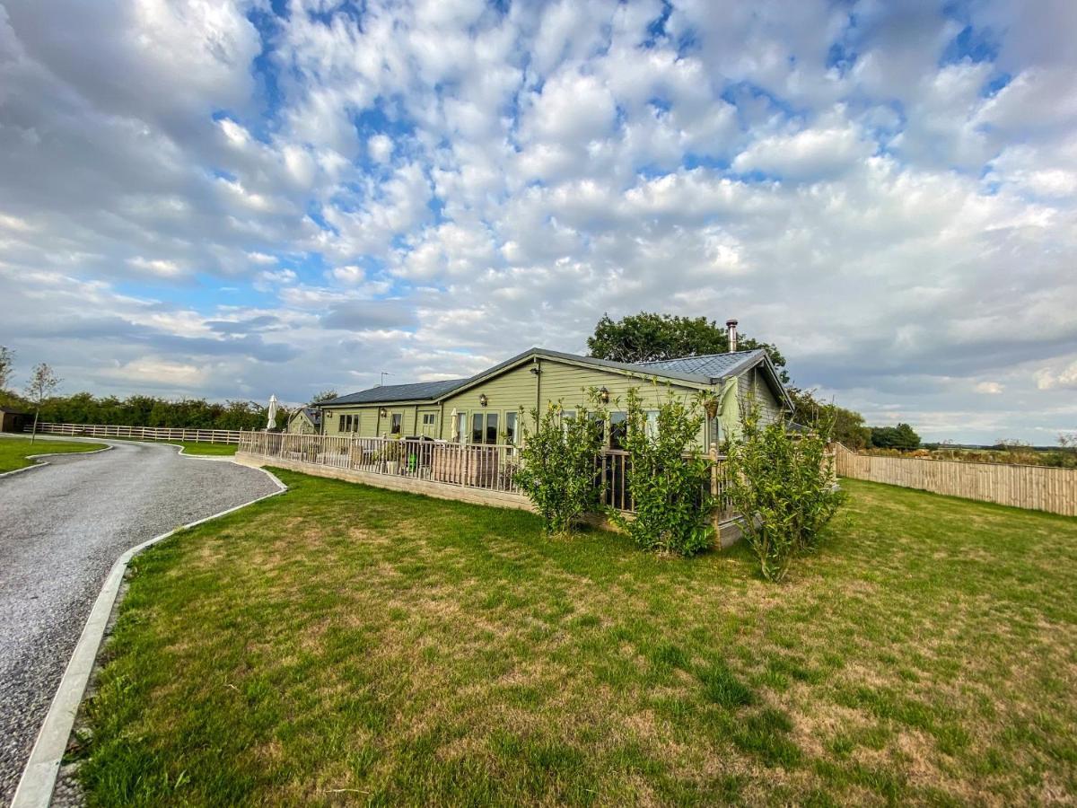 Beautiful 3-Bed Luxury Private Lodge In York Exterior photo