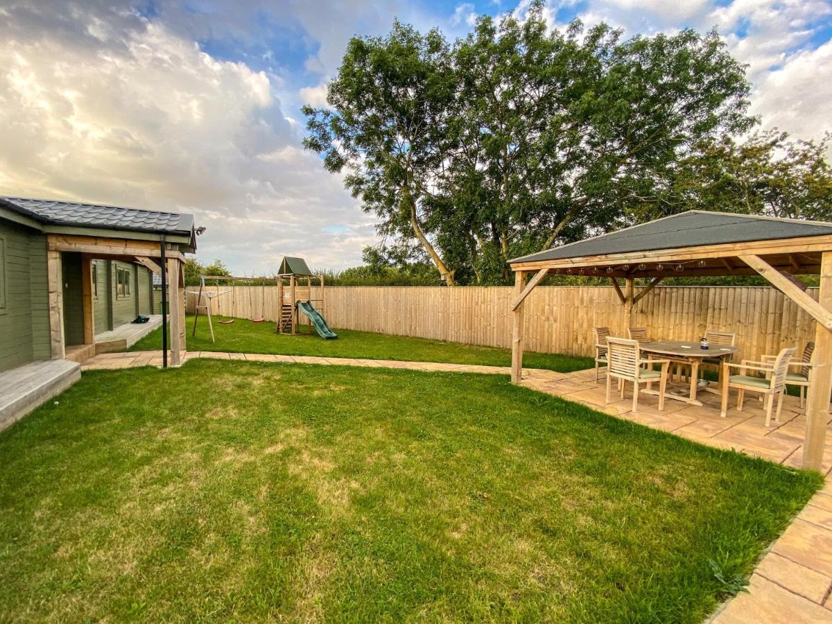Beautiful 3-Bed Luxury Private Lodge In York Exterior photo